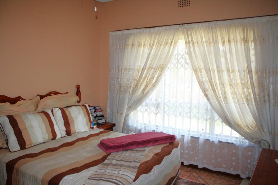 4 Bedroom Property for Sale in Carters Glen Northern Cape